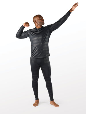 Man wearing Men's Heatwave™ Lite Reversible Long Sleeve Top